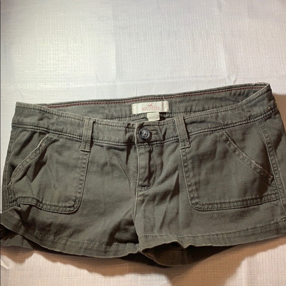 Cute Hollister shorts